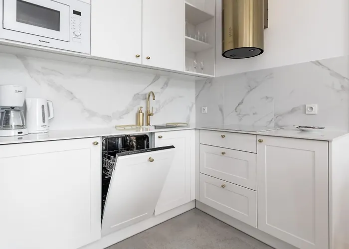 アパートホテル Baltic Marina By Renters コウォブジェク