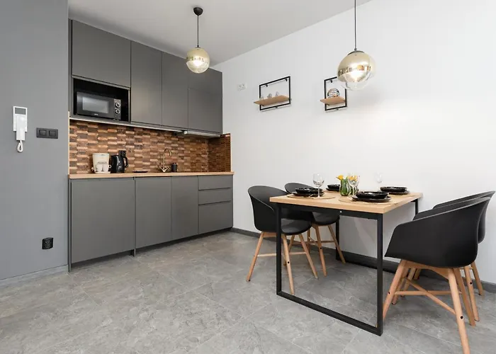 アパートホテル Baltic Marina By Renters