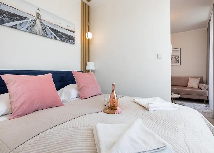 アパートホテル Baltic Marina By Renters コウォブジェク